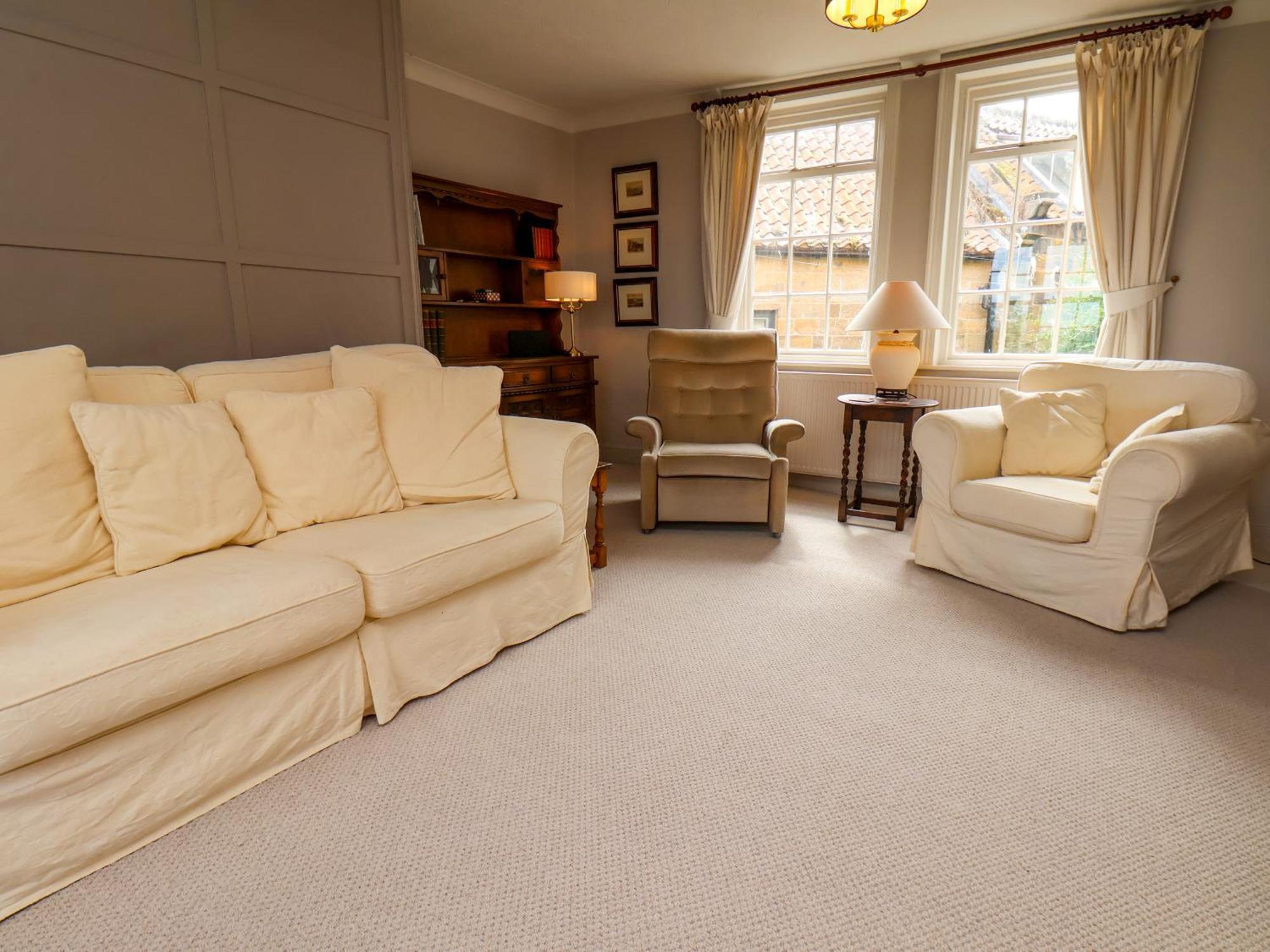 Holiday home Rokeby House